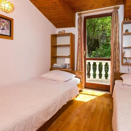 Appartement Noa - Three Bedroom With Balcony And Sea View Dubrovnik