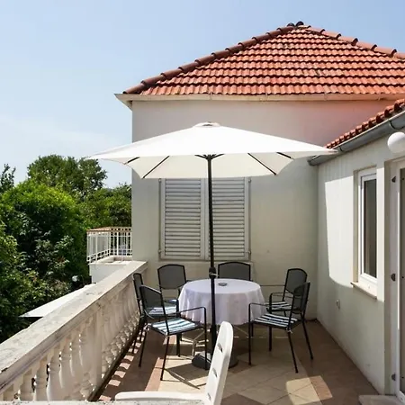 Noa - Three Bedroom With Balcony And Sea View Dubrovnik